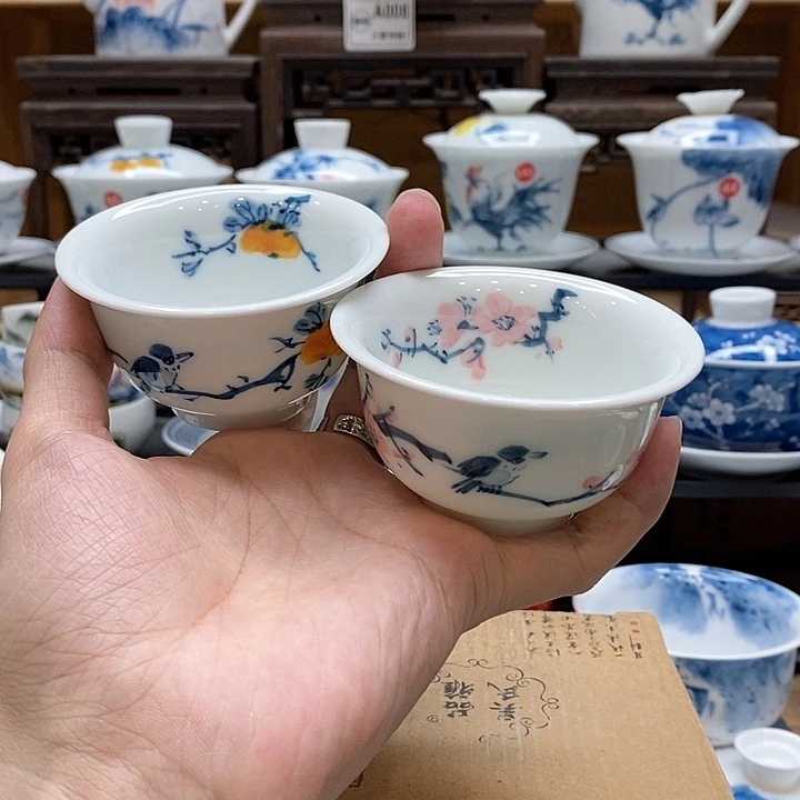 手绘两个装秋冬系列压手杯85cc釉下彩微瑕福利款