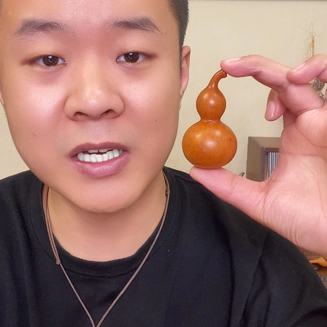 寻***者精品脖挂草礼金葫芦收藏