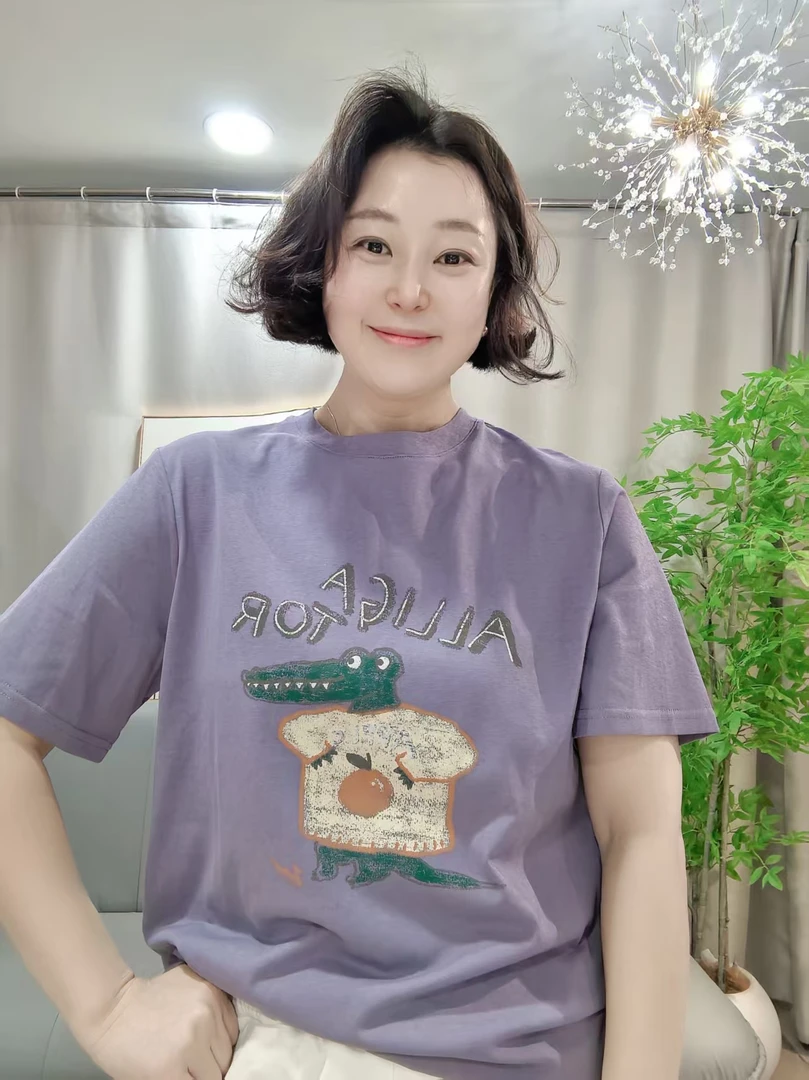 卡通薄款四色休闲T (祐祐女装)