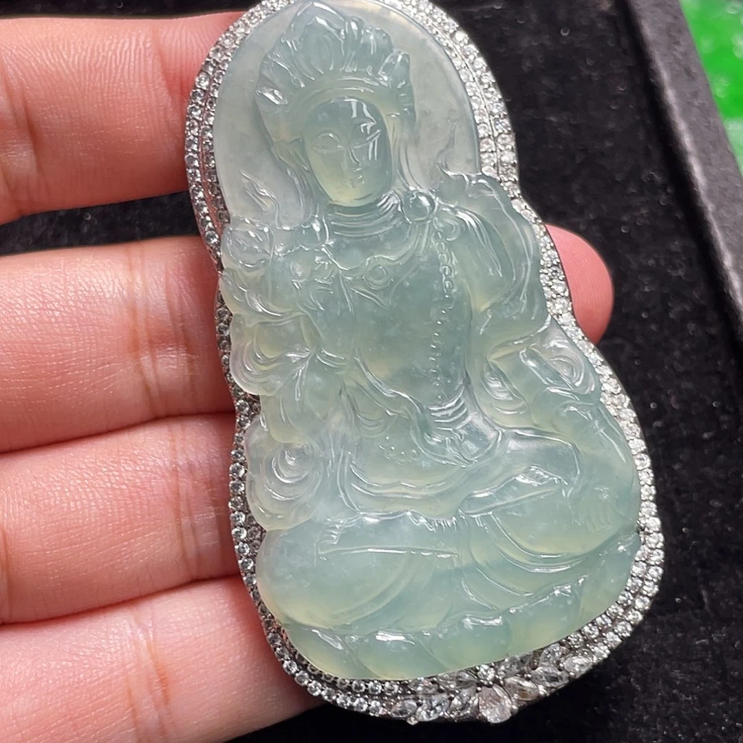 翡翠未镶嵌颈饰6，