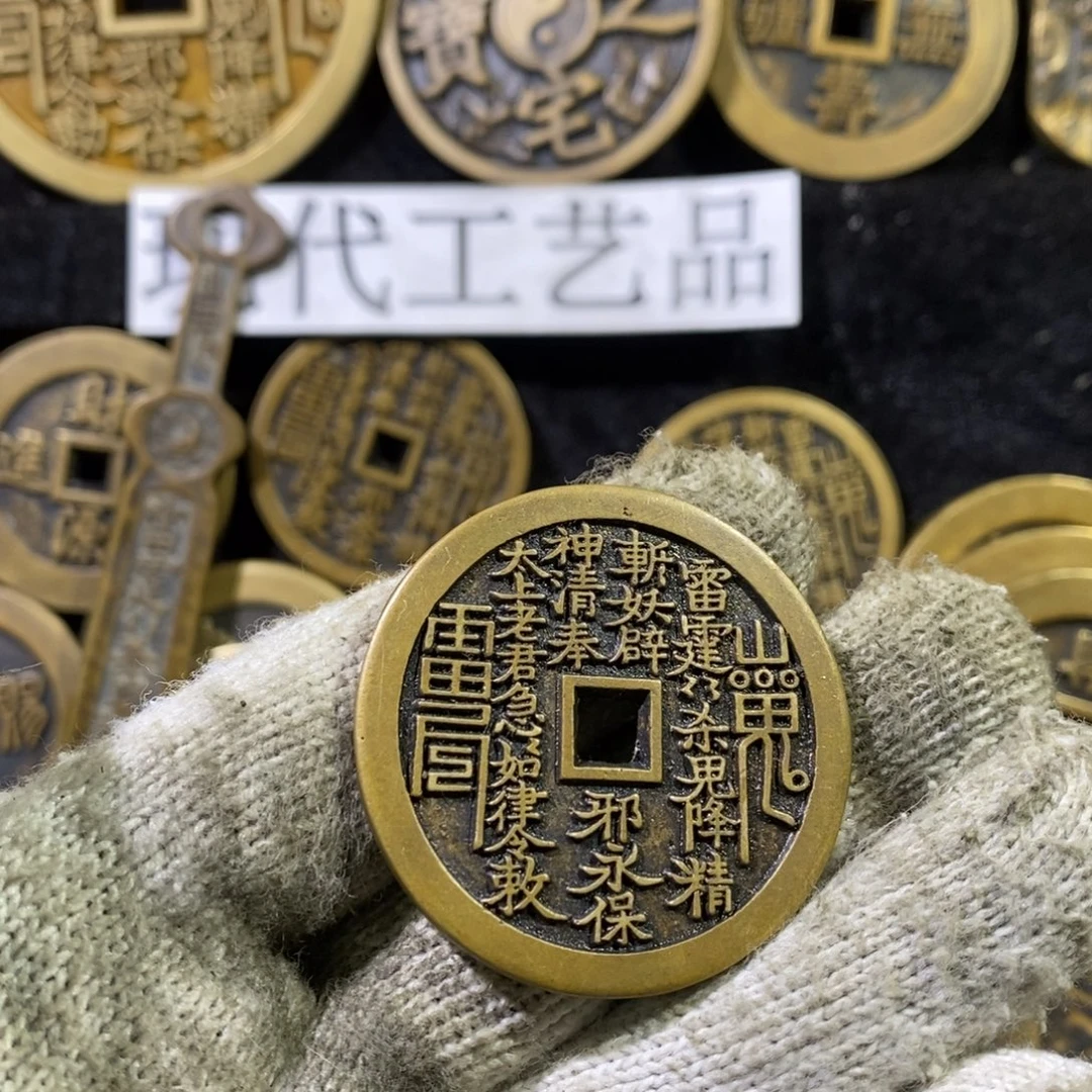 铜翻砂铸造现代工艺品