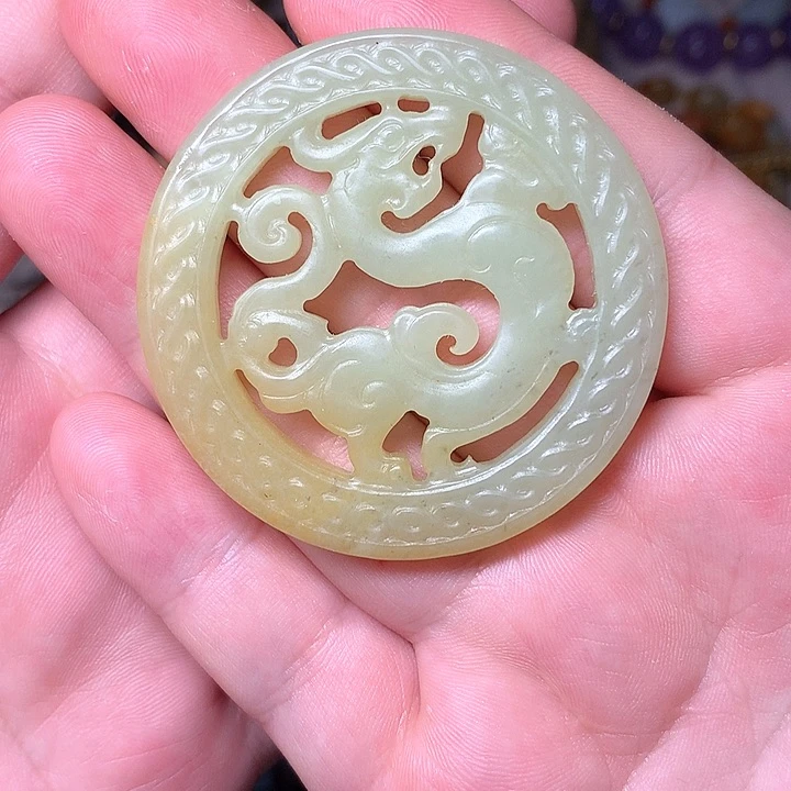 和田玉未镶嵌挂件龙**下