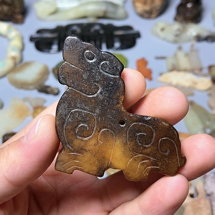 和田玉未镶嵌颈饰40