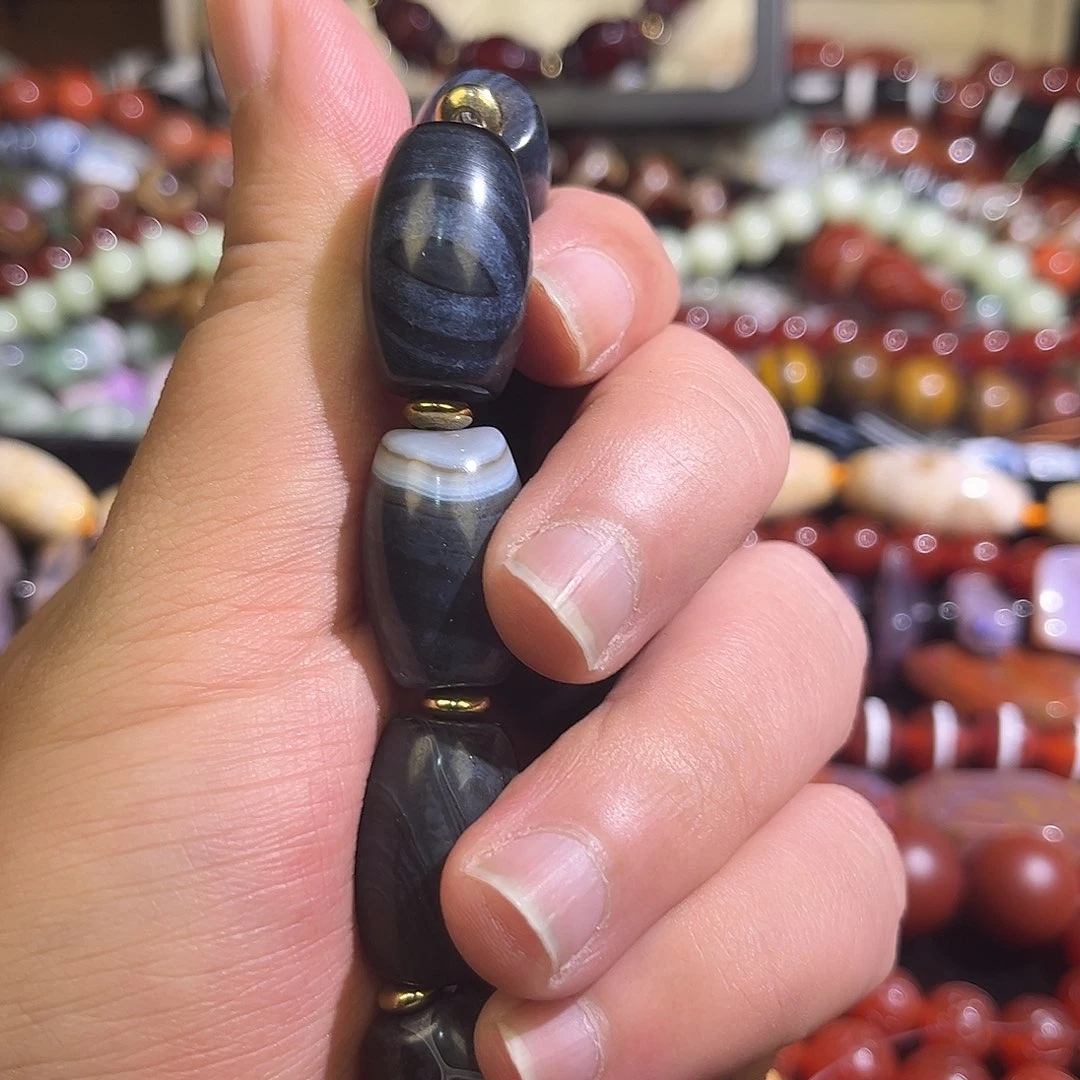 玛瑙/玉髓未镶嵌珠宝半成品