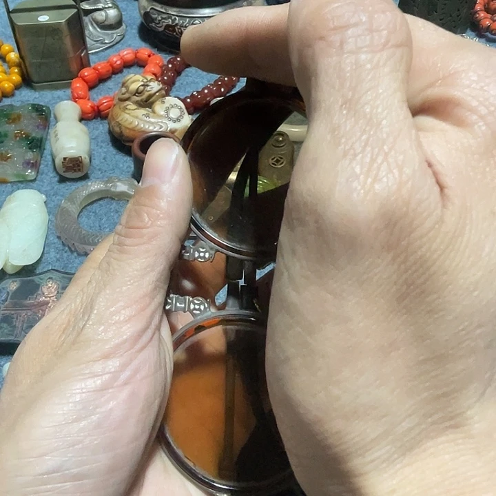 龙***哥铜一个完整的物件