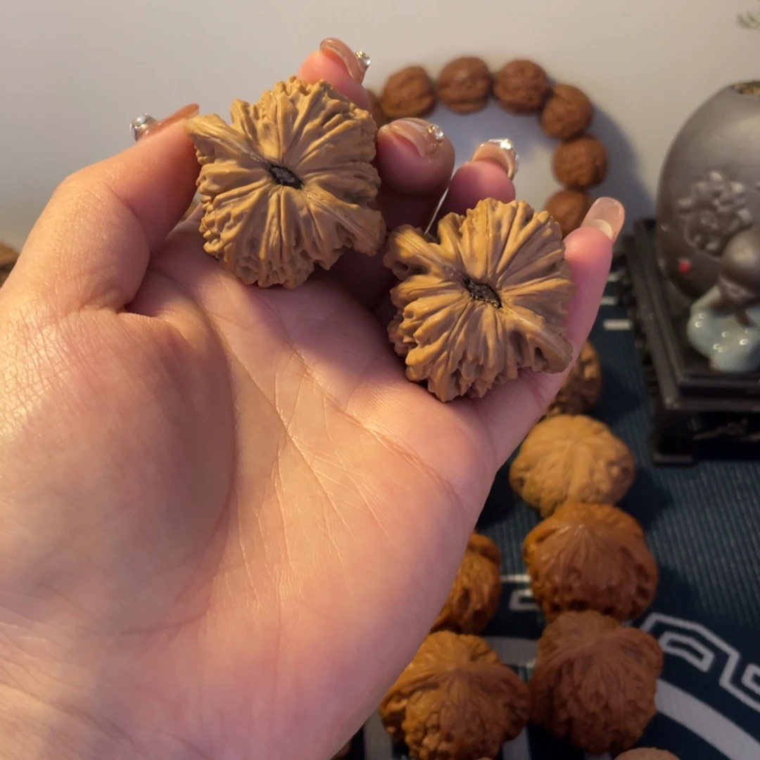 文玩核桃吊坠ʎ*四座楼42