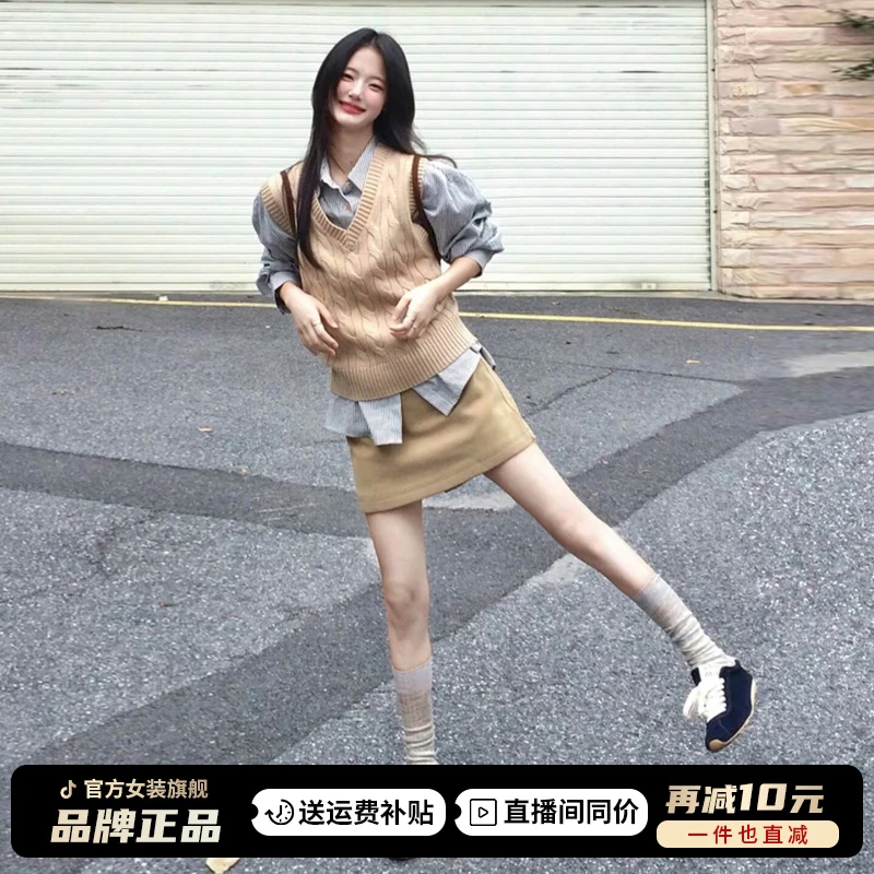 韩系慵懒早秋季流行风格一整套ootd穿搭2025新款松弛感小众套装