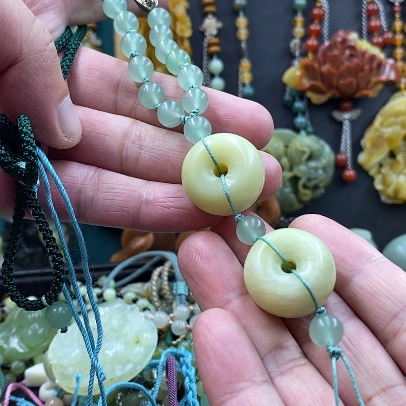 【闪购商品】未镶嵌蛇纹石玉吊坠