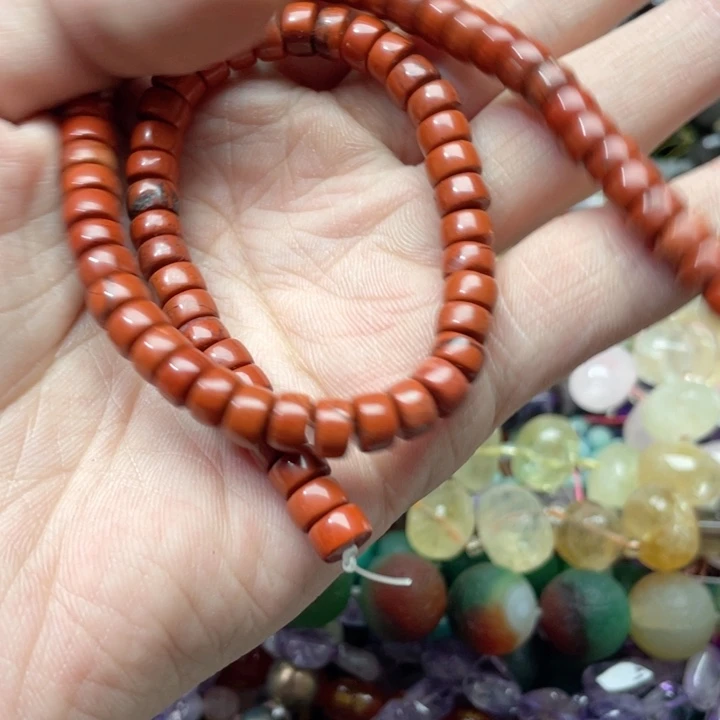 玛瑙/玉髓合金珠宝半成品一条7mm红石药片