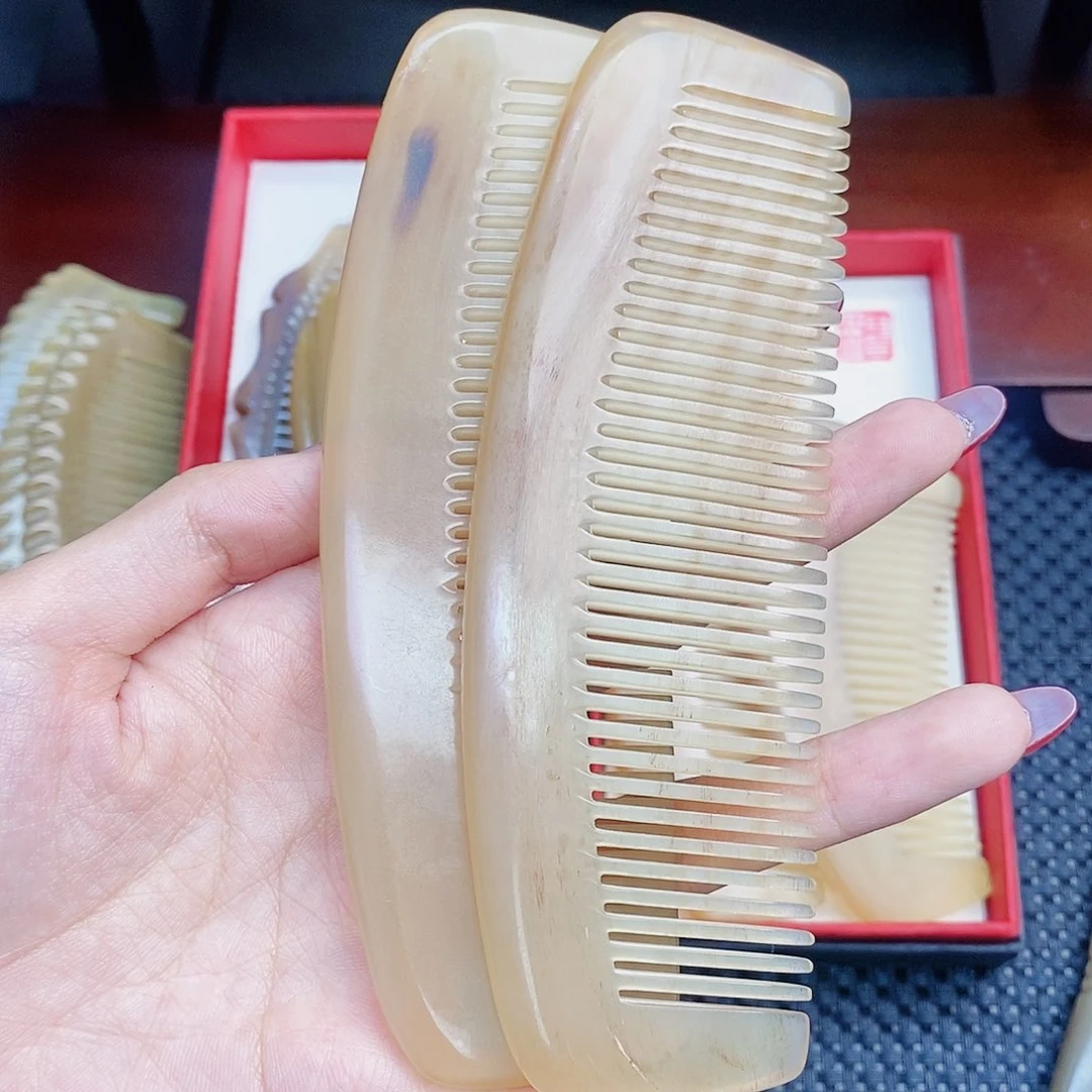 纯手工制作纯牛角梳子