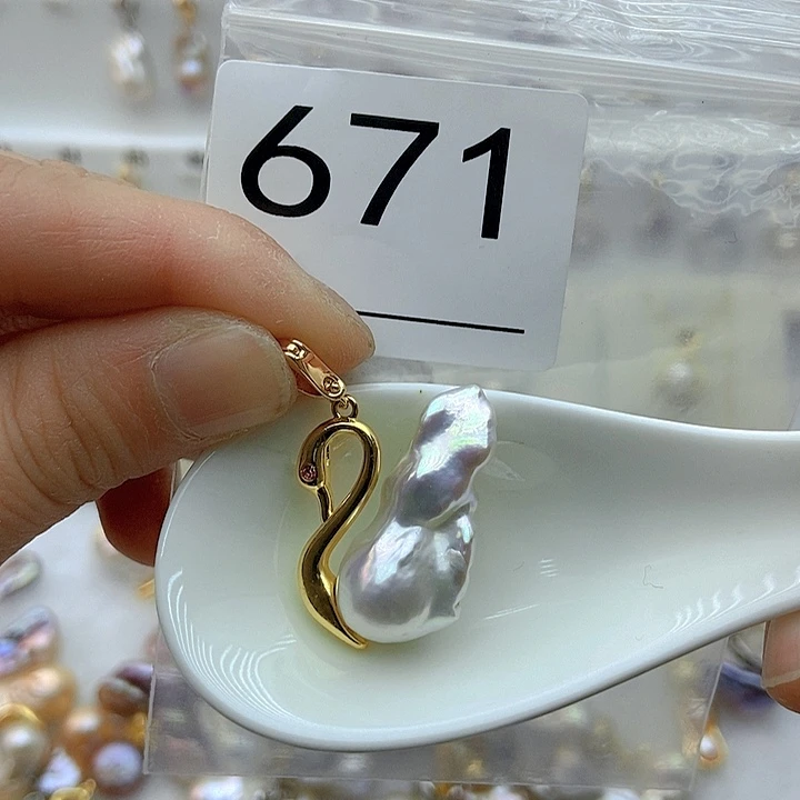 淡水珍珠颈饰银S925镶嵌