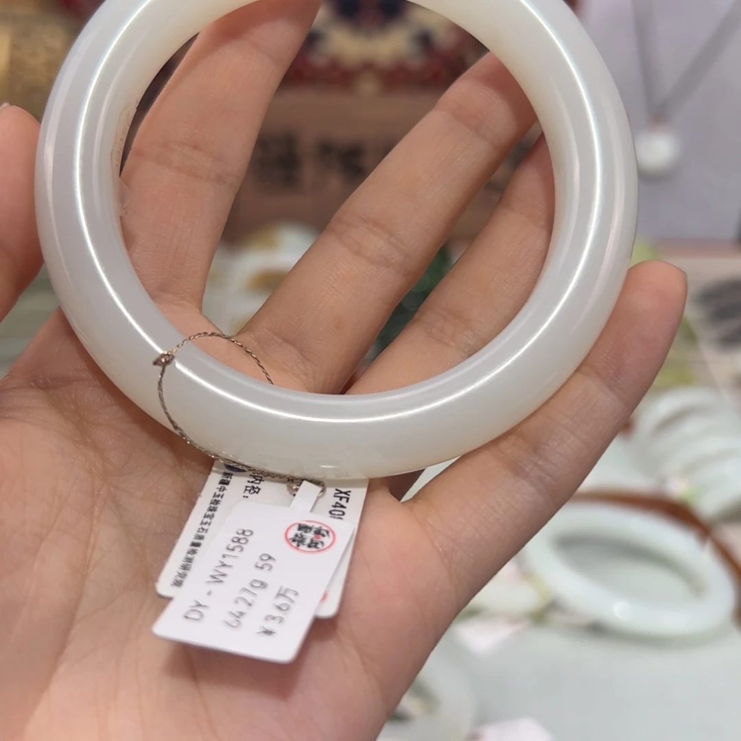 和田玉未镶嵌手镯天然和田玉手镯