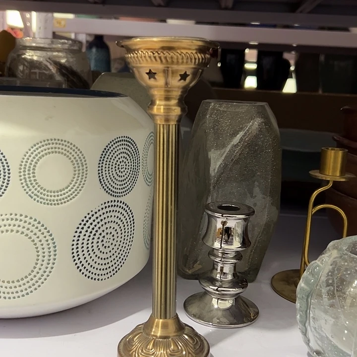 陶瓷微瑕烛台一只