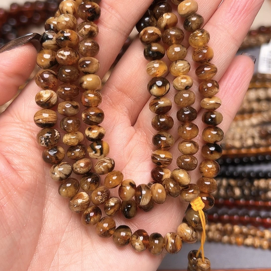 琥珀未镶嵌裸石抚顺琥珀七20442