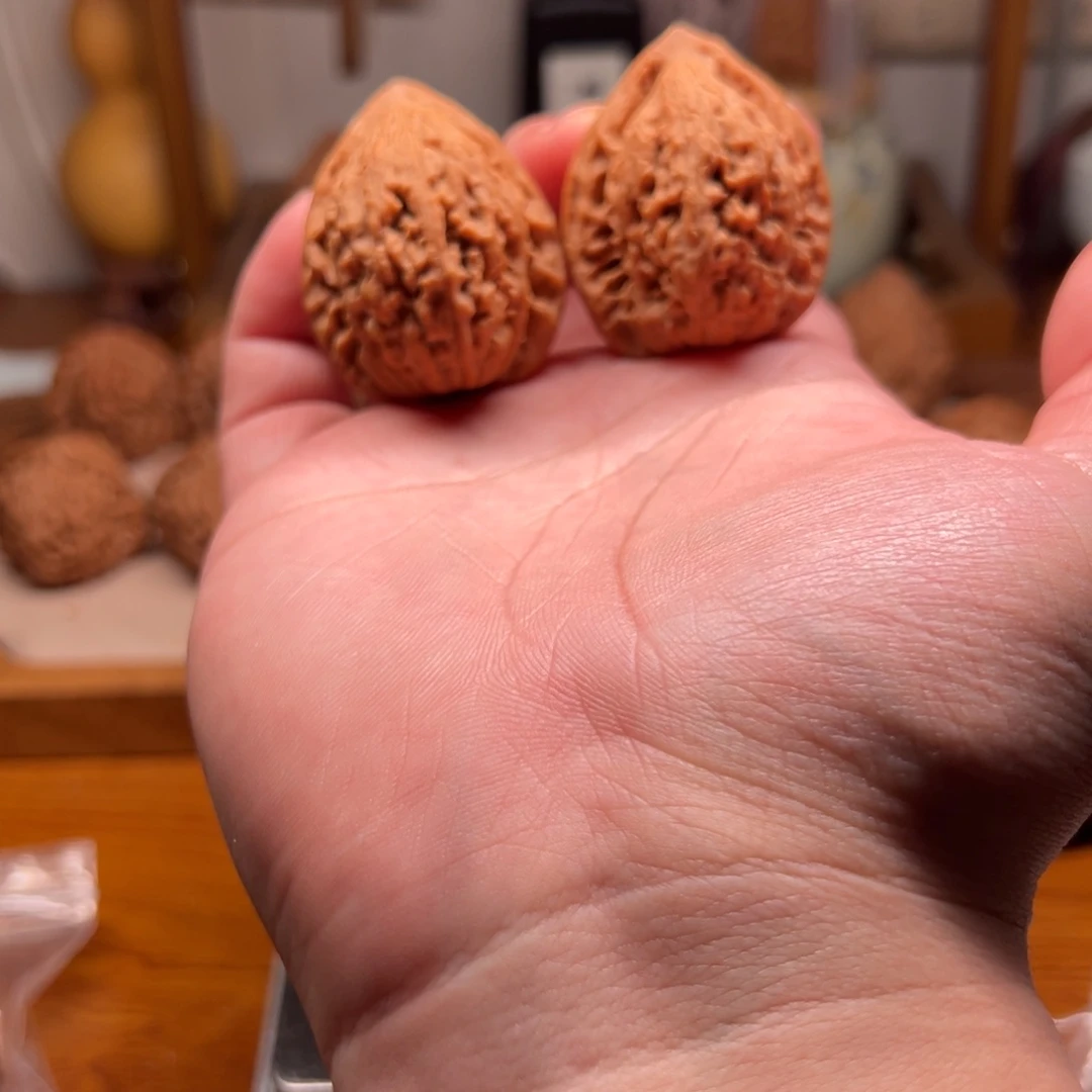 M***Y全品无修野生鸡心