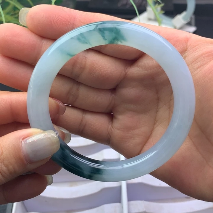 翡翠未镶嵌手镯天然翡翠手镯