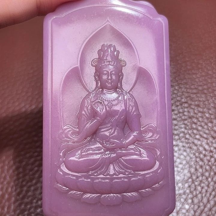 陈***平颈饰未镶嵌和田玉