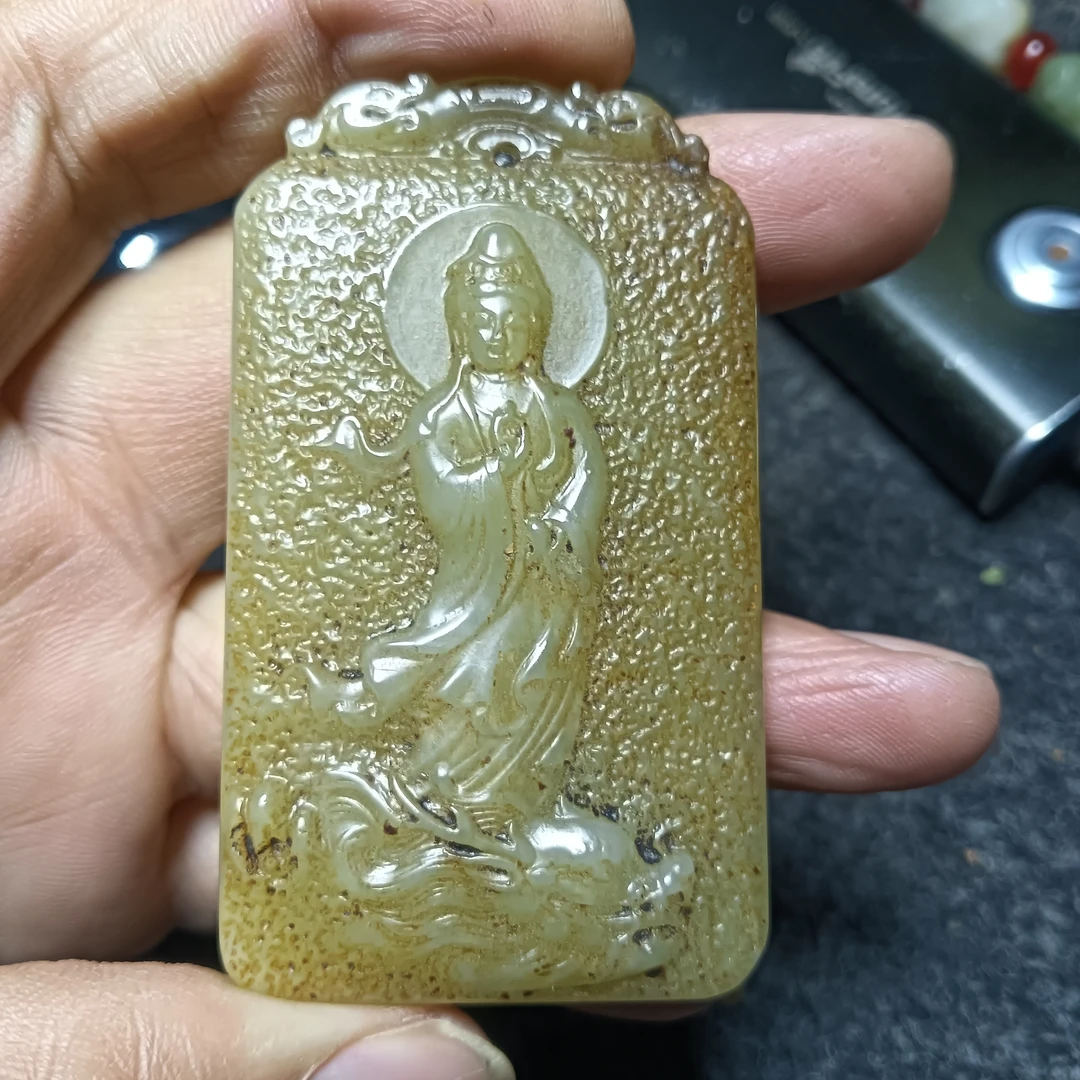 和田玉观音牌挂件