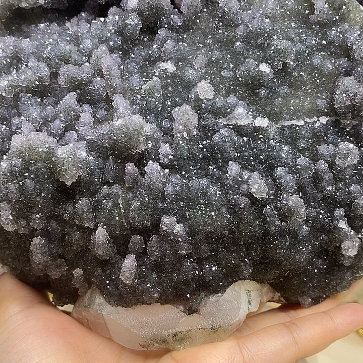 紫晶未镶嵌大型摆件（非配饰）