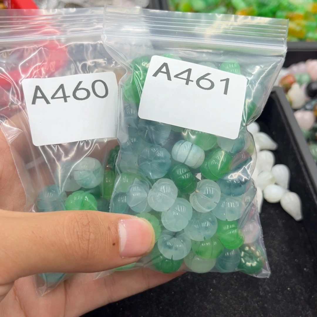 珉***玛瑙/玉髓未镶嵌颈饰