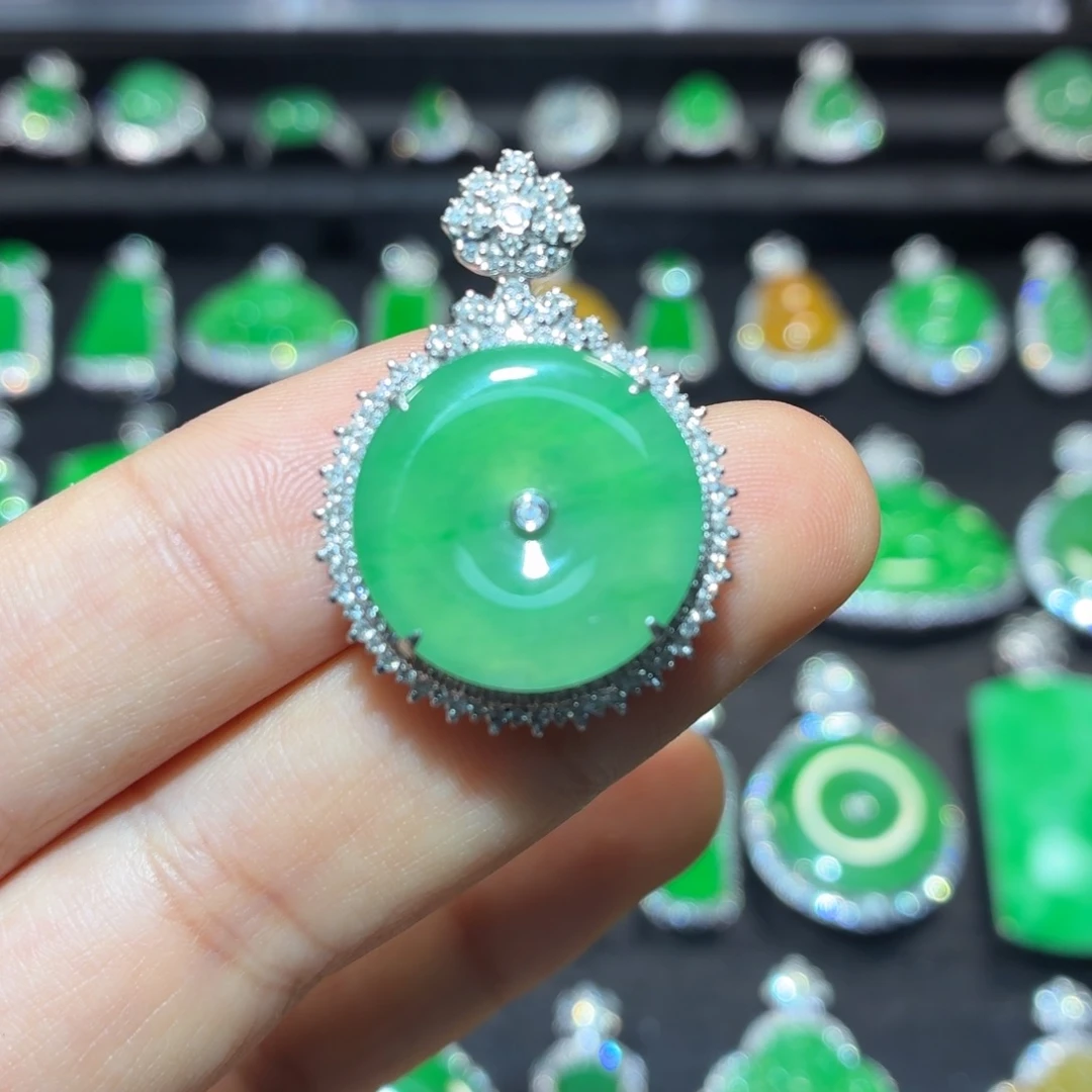 翡翠18K金镶嵌吊坠(不含链)翡翠