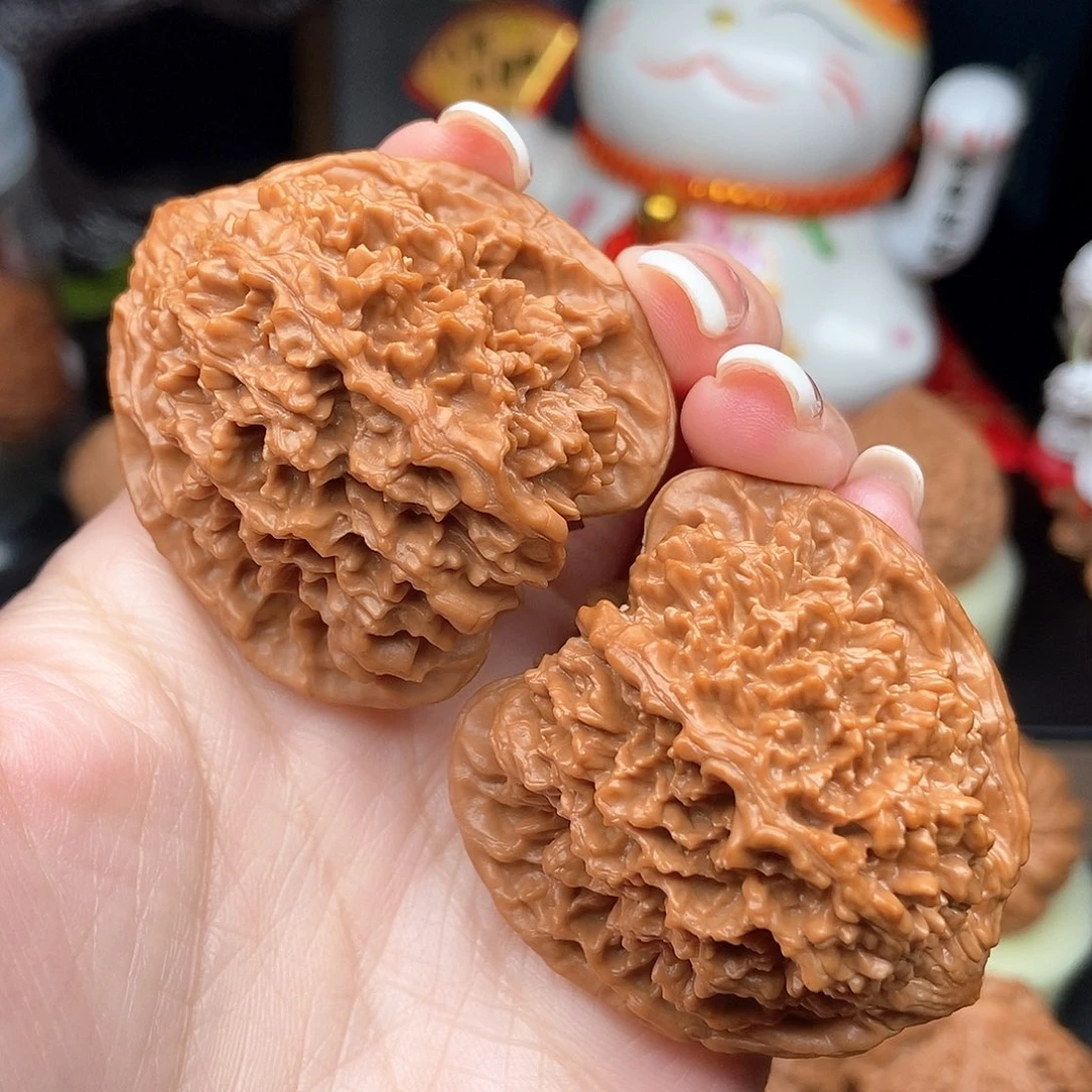 文玩核桃吊坠43.5满天星