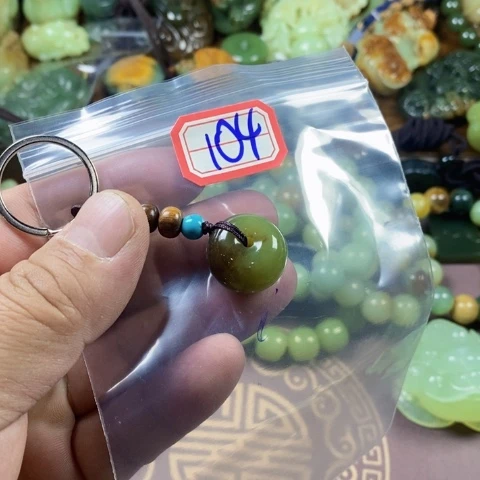 未镶嵌手镯和田玉（糖玉）