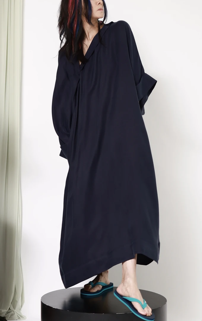 原创设计斜领不对称长款连衣裙