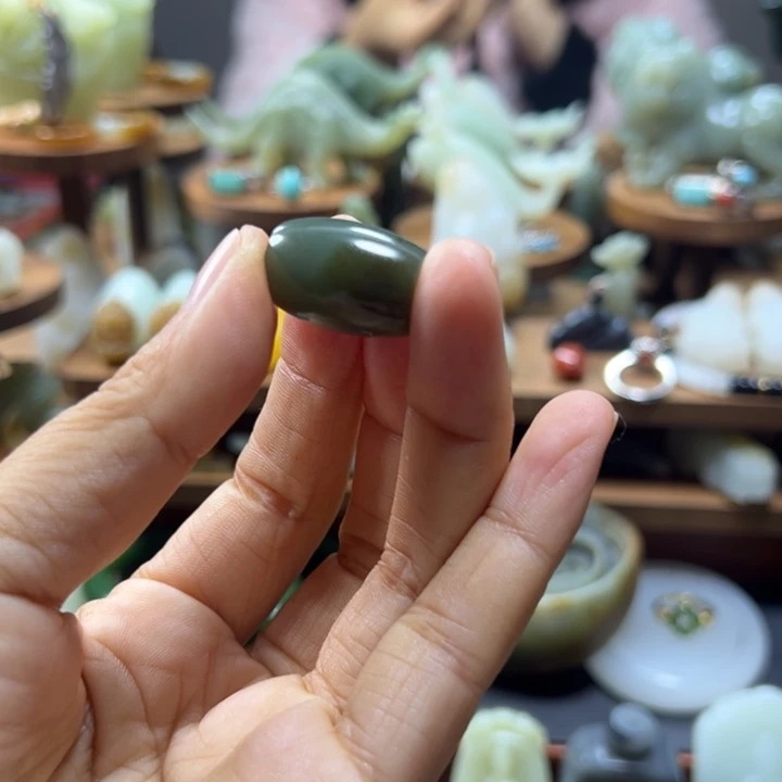 颈饰未镶嵌和田玉快***a