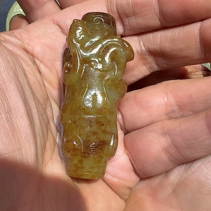 和田玉（糖玉）挂件未镶嵌如**形