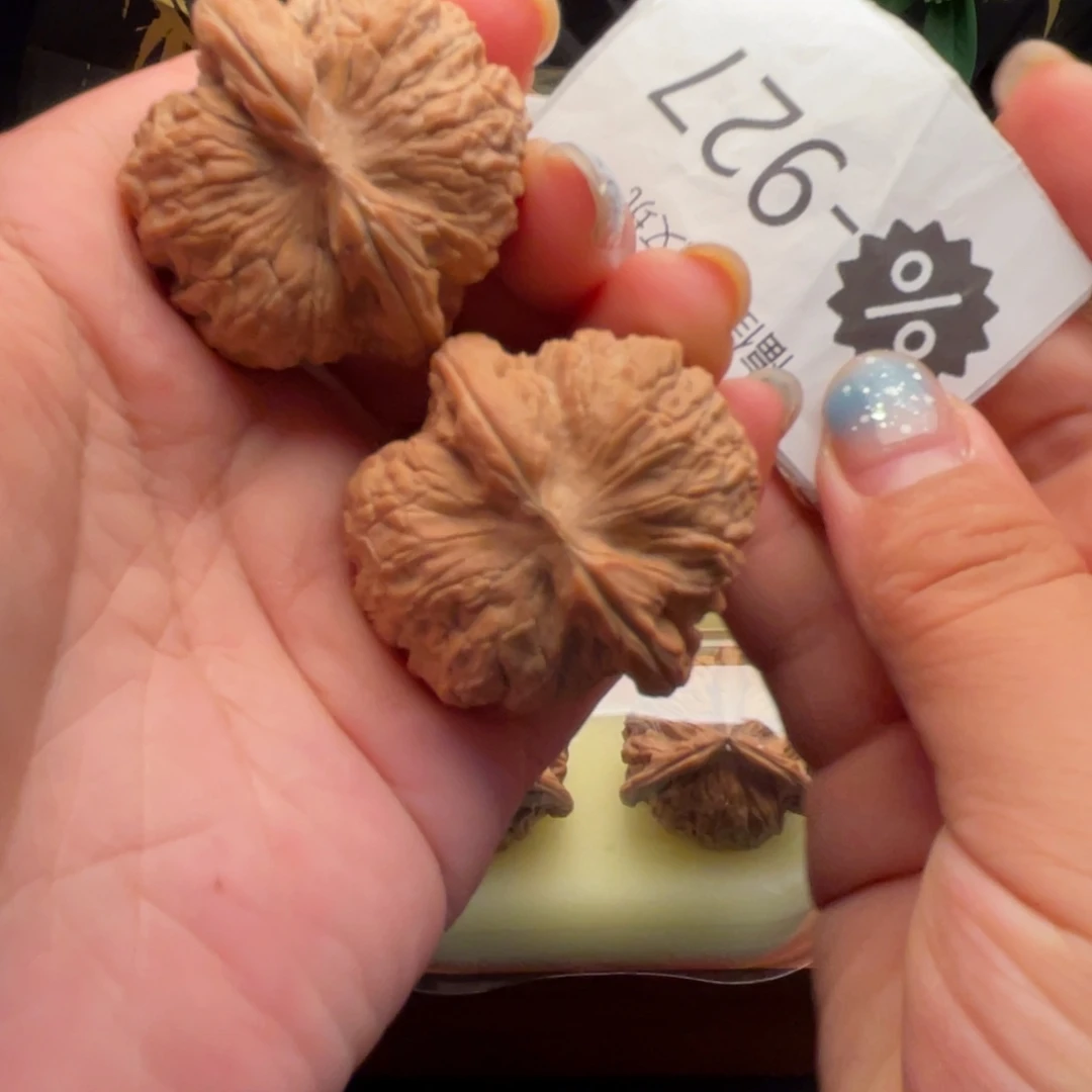 把件文玩核桃40神配血麒麟