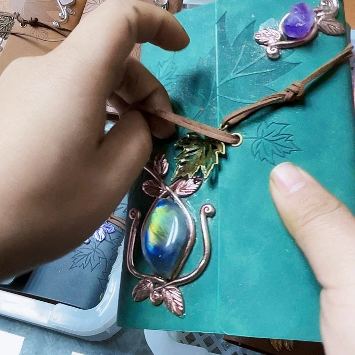 是***呀未镶嵌紫晶摆件水晶