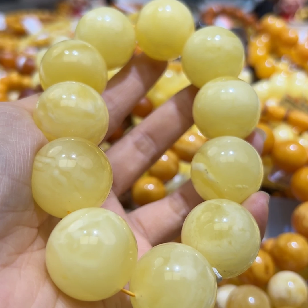 未镶嵌琥珀珠宝奇石