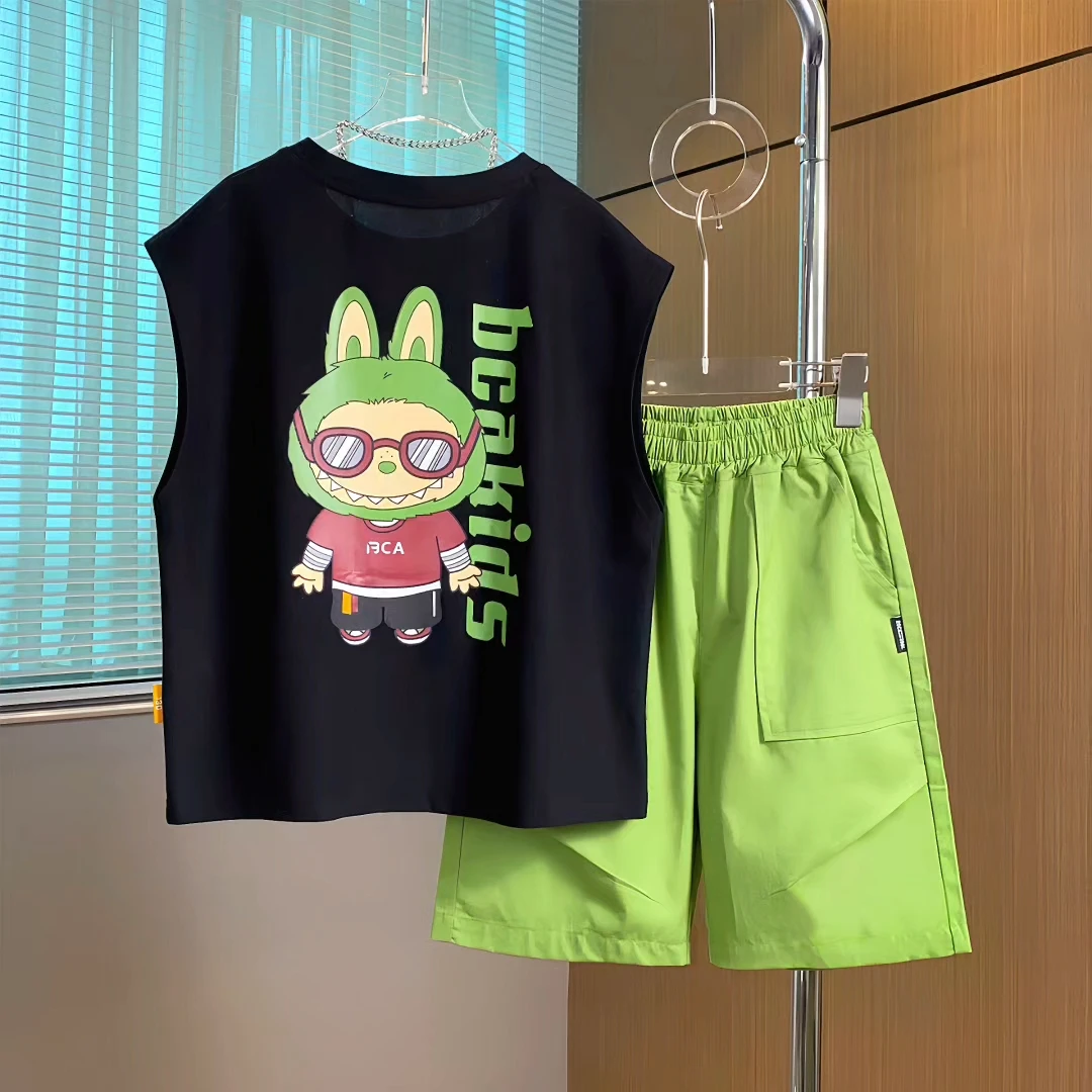 拉布布大童男童卡通潮款无袖套装夏装新款背心短裤运动球服儿童装