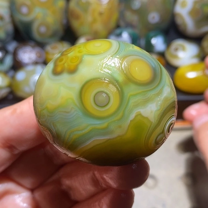 玛瑙/玉髓未镶嵌珠宝半成品