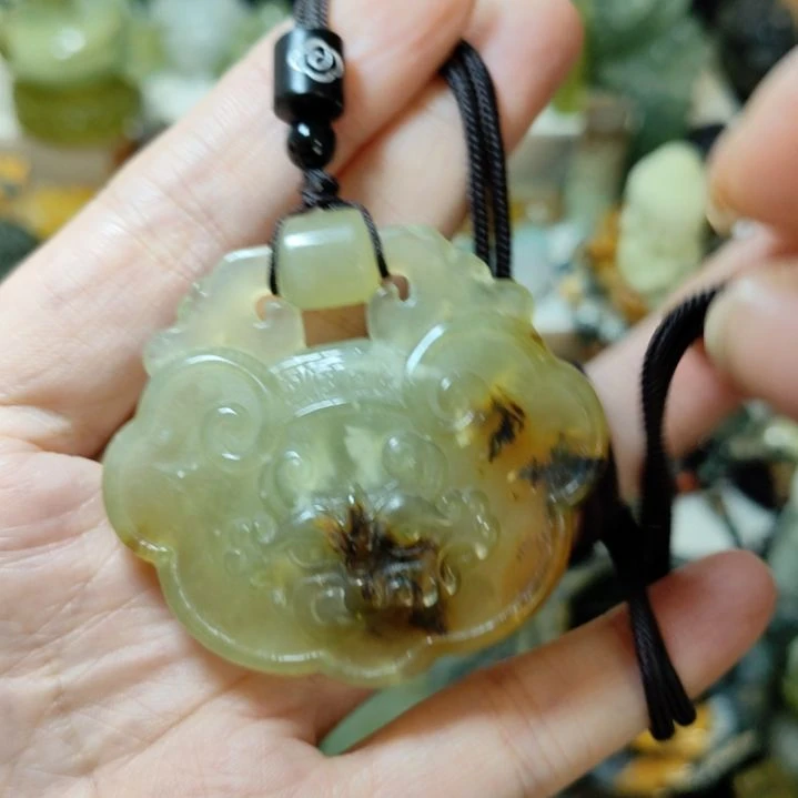 岫玉未镶嵌挂坠款式