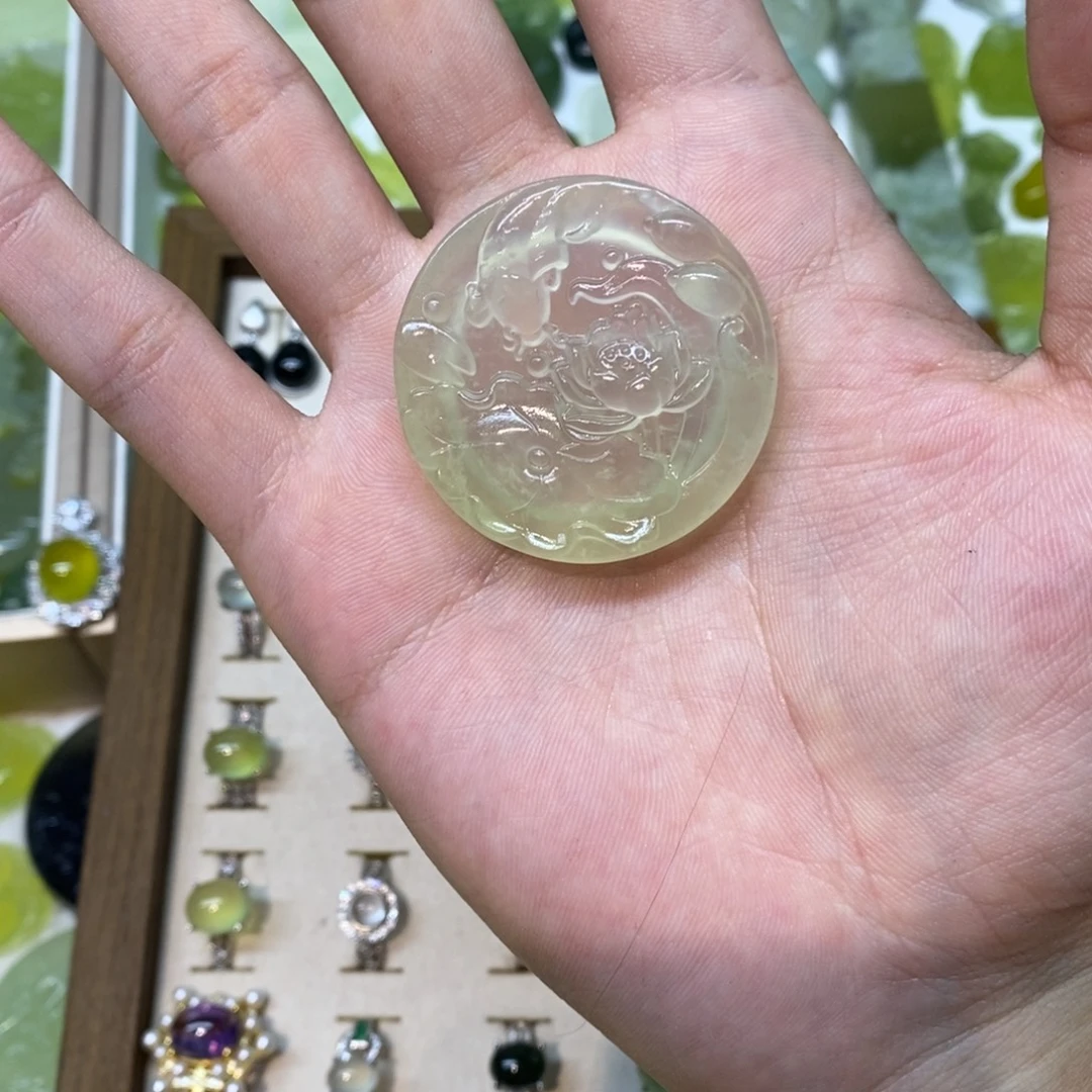 婉****岫玉未镶嵌吊坠(不含链)