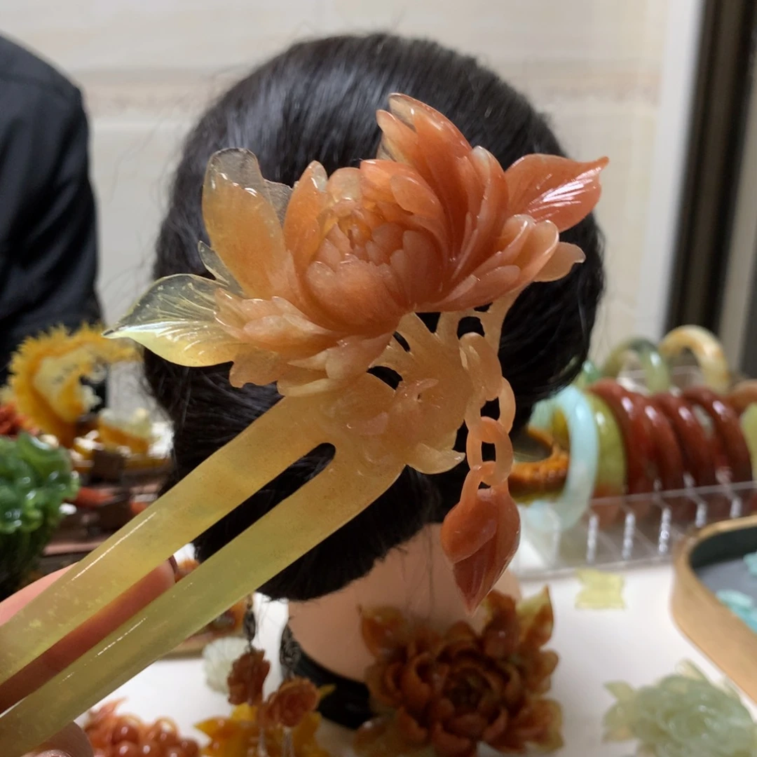 蛇纹石玉发饰未镶嵌美*