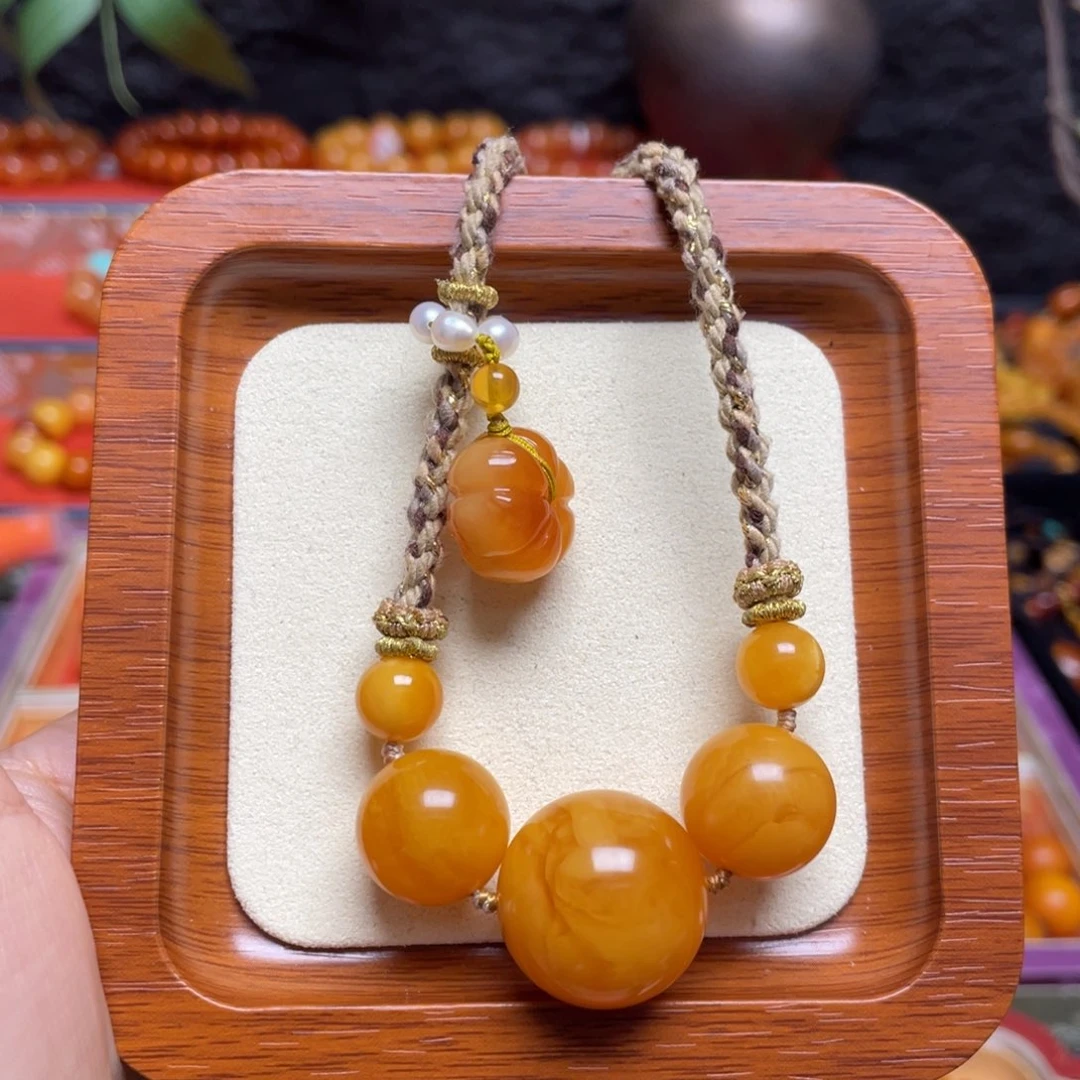 蜜蜡未镶嵌吊坠(不含链)项链