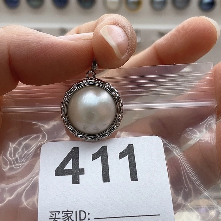 未镶嵌天然珍珠。  漏 漏 漏淡水珍珠