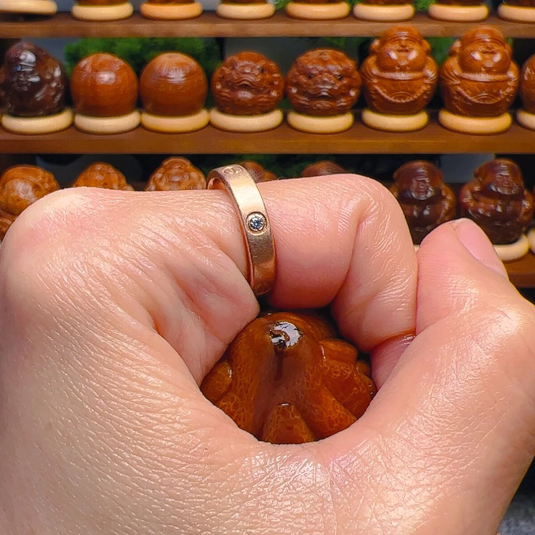 橄榄核手串…****…四户型一个