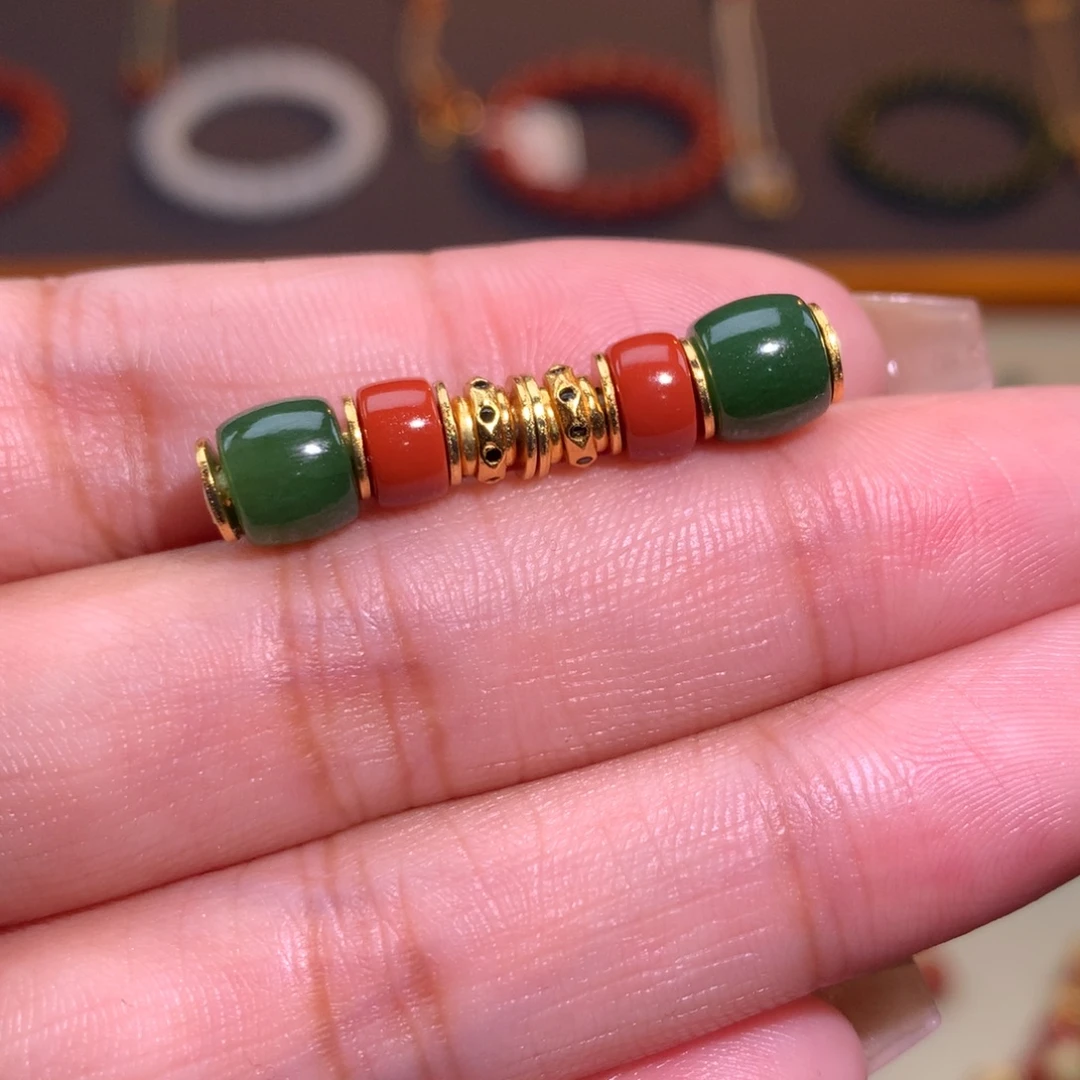 南红玛瑙未镶嵌颈饰