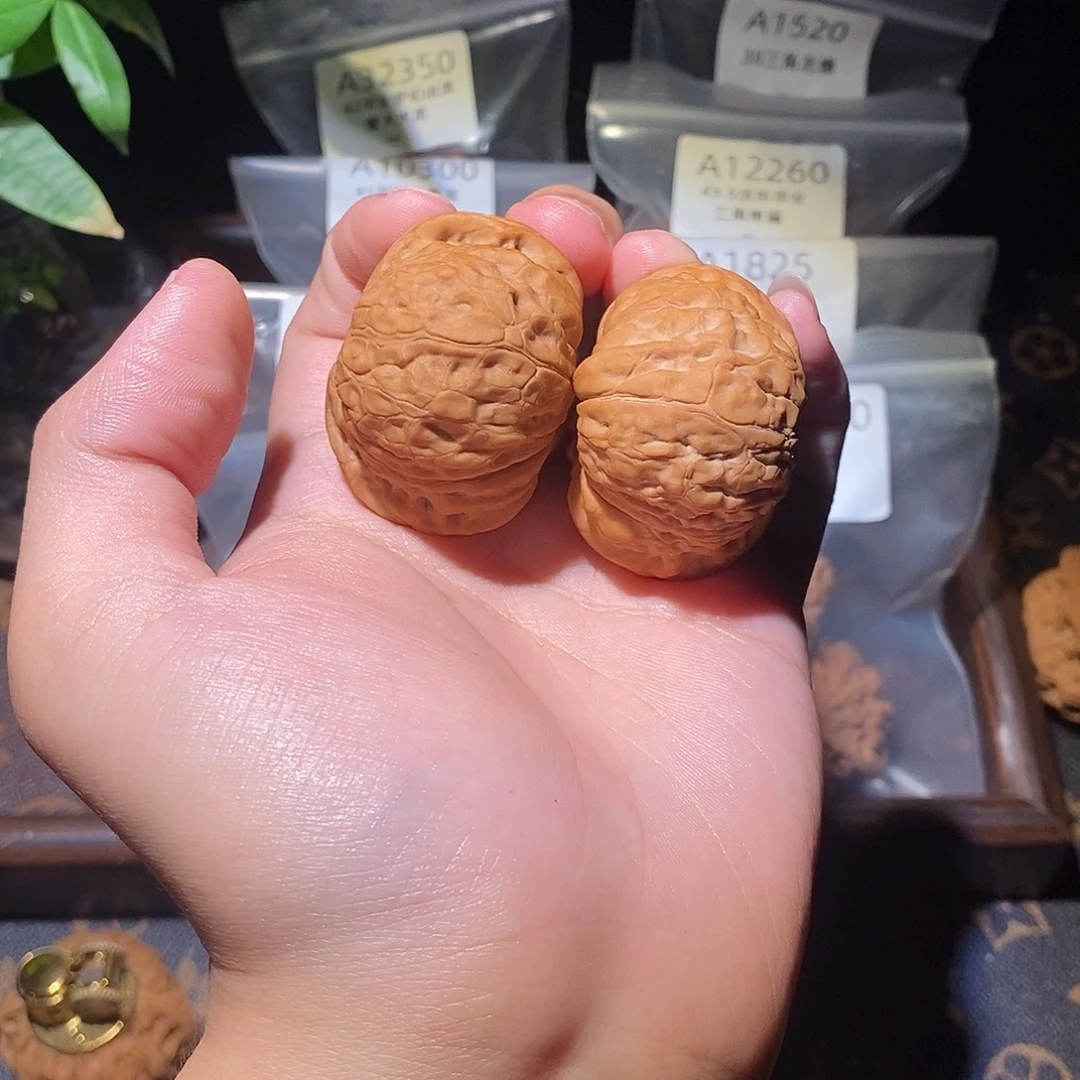 Z***.文玩核桃吊坠43南瓜