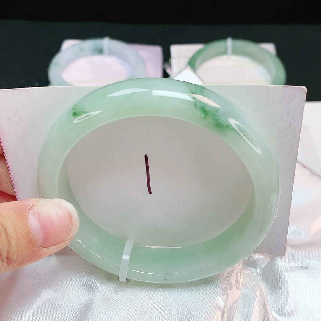 翡翠未镶嵌手镯轮胎镯59