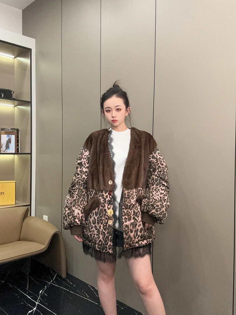 【XH 85043-BE】2025新款时尚百搭洋气鹅绒服配水貂皮草外套