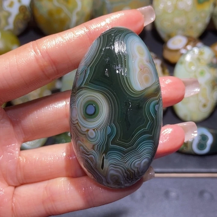 【闪购商品】玛瑙/玉髓未镶嵌珠宝奇石k