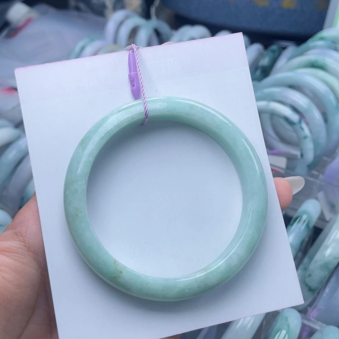 翡翠未镶嵌手镯58.8圈