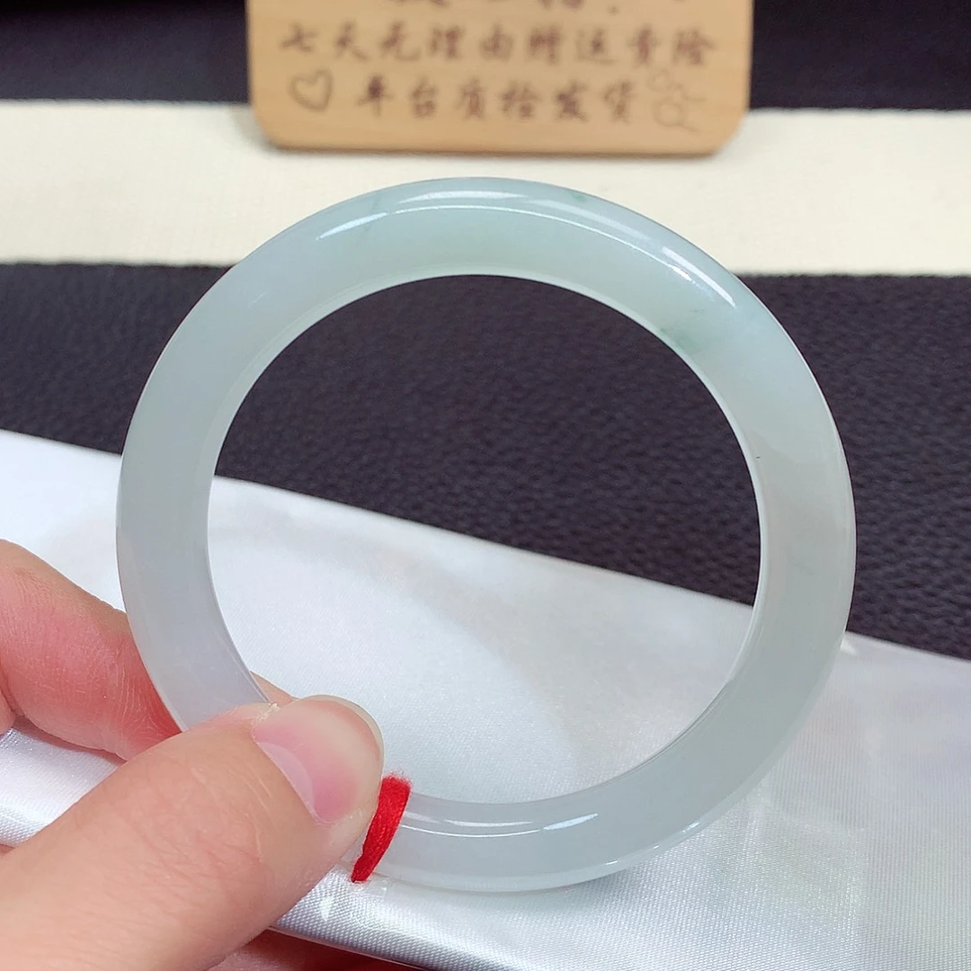 翡翠手镯未镶嵌603号
