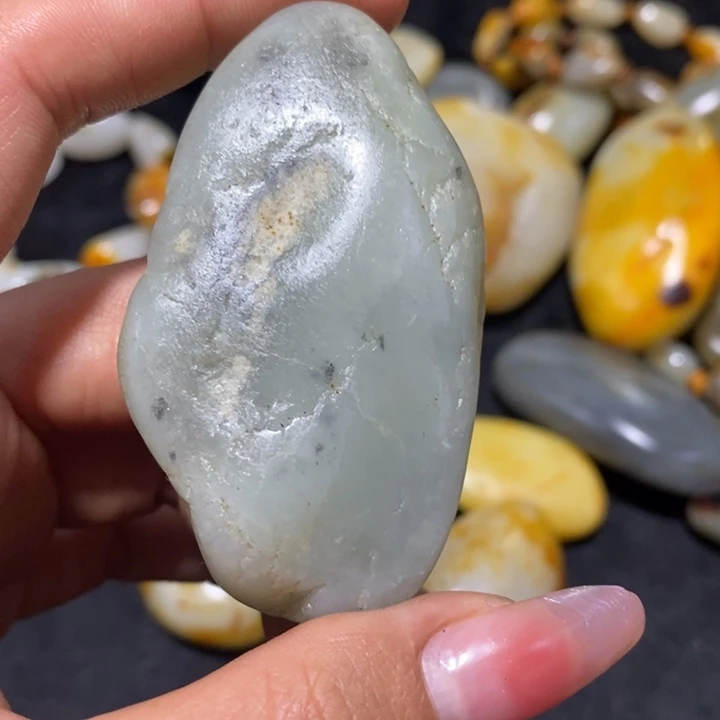 未镶嵌和田玉（糖玉）挂件