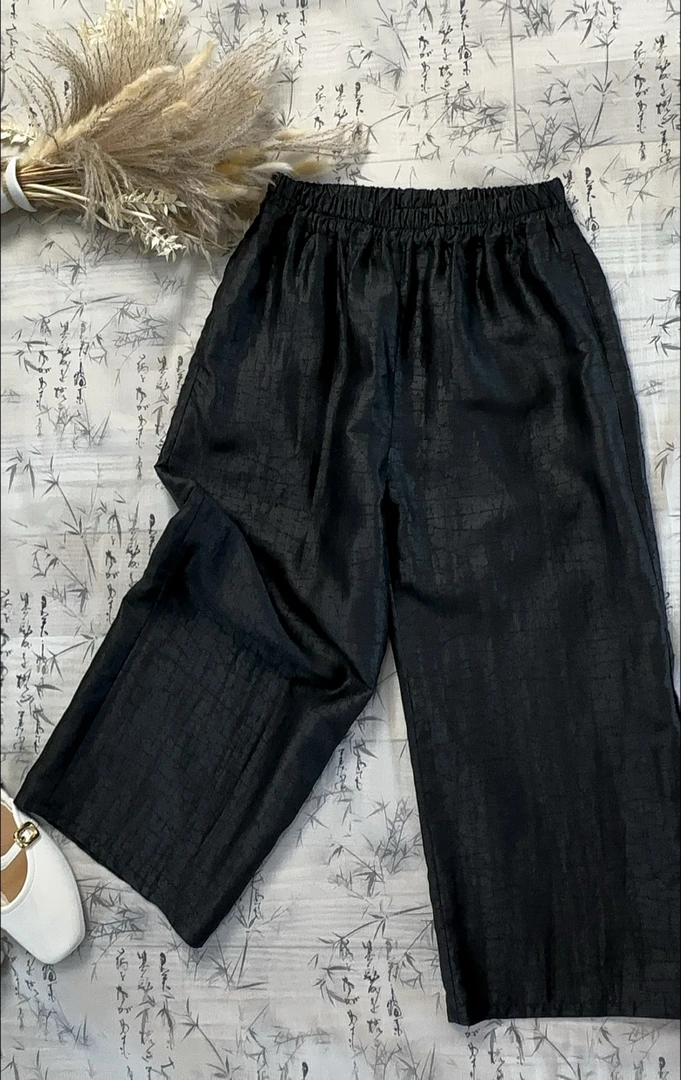 2025新款桑蚕丝女裤香云纱8分直筒裤